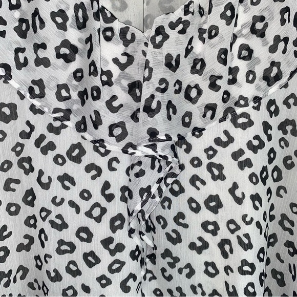 Loft Leopard Ruffle Blouse - Picture 4 of 6
